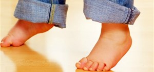 Why do children walk on their Tippy Toes? Is it reason to worry?