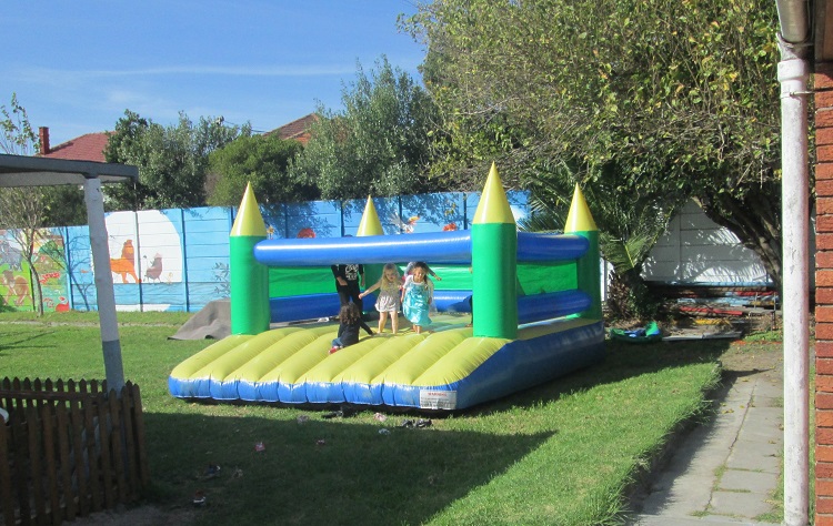 Kids party venue Cape Town - Jumping castle hire